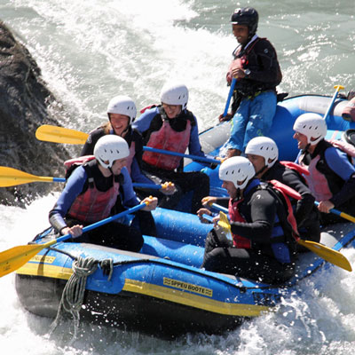 Rafting-Bootstour-Vorderrhein-Tagestour.jpg