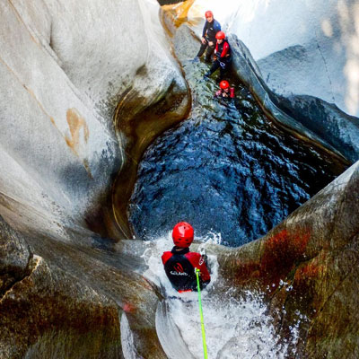 Canyoning-Tessin-Einzelplaetze.jpg